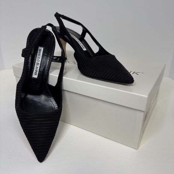 Manolo Blahnik Bretto Satin Slingback Pointy Toe Pumps EU 35.5 - Picture 1 of 16